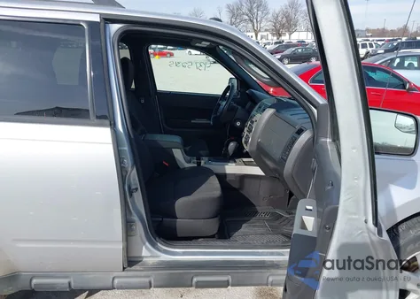 2010 Ford Escape Xlt from USA, damaged, VIN 1FMCU0DG2AKB21347